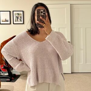 Express Women's Lilac V-Neck Sweater